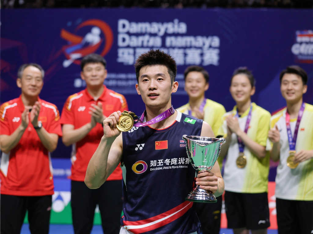 或分道扬镳 或分道扬镳